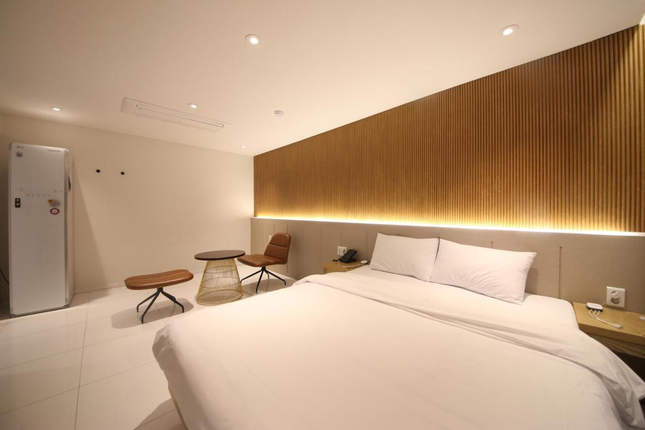 Biennale Hotel Gwangju Metropolitan City Bagian luar foto